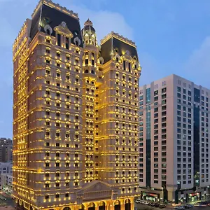 5* מלון Royal Rose Abu Dhabi, A Curio Collection By Hilton Affiliated